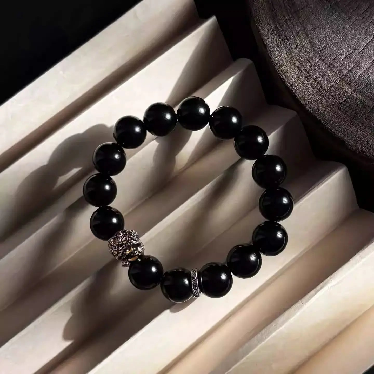 Black obsidian protection bracelet for men with pixiu for psychic protection