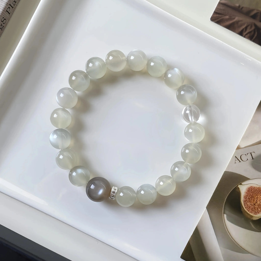 Women moonstone crystal bracelet for chakra healing and calming energy