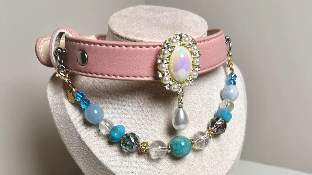 Pet crystal collar featuring natural gemstones at xipogem